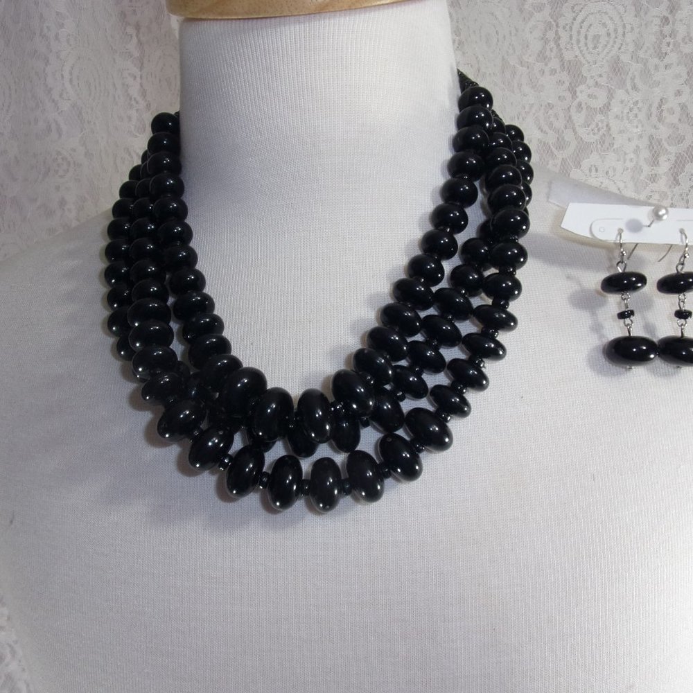 Multi Strand Black Necklace Earring Set NWOT